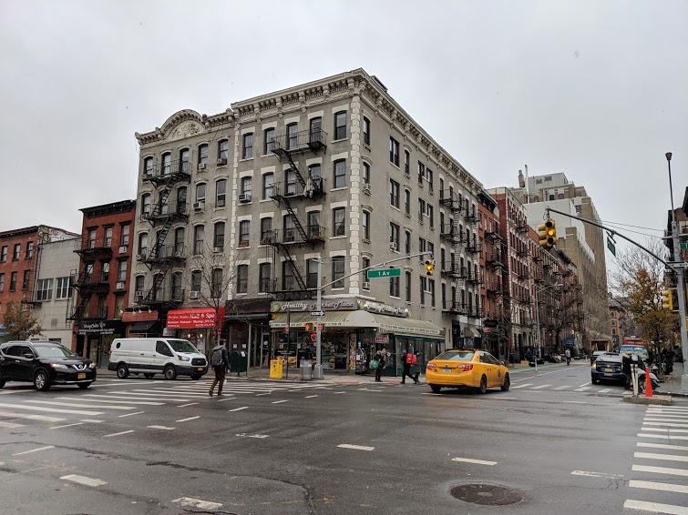 East Village Neighborhood Junk Removal Manhattan, New York City