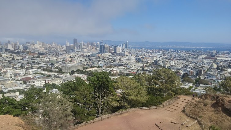 Junk Removal in Corona Heights Neighborhood, San Francisco, Ca