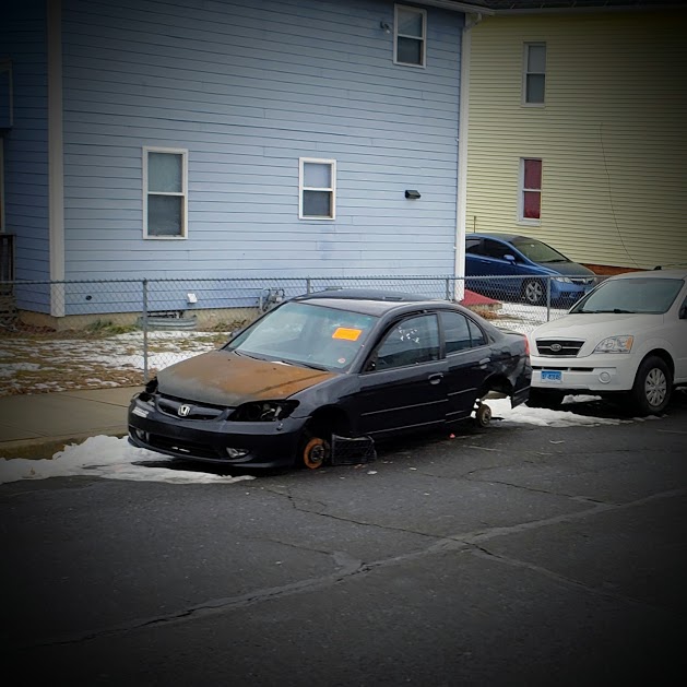 Junk Removal in East Side Neighborhood, Bridgeport, Ct