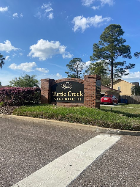 Junk Removal in Turtle Creek Neighborhood, Jacksonville, Fl