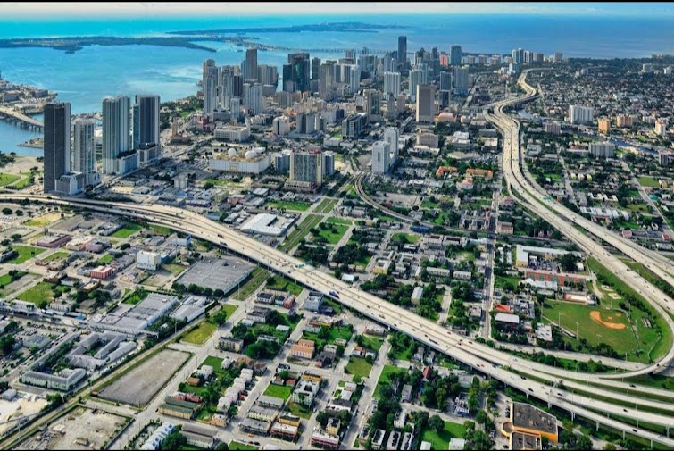 Junk Removal in Southeast Overtown Neighborhood, Miami, Fl