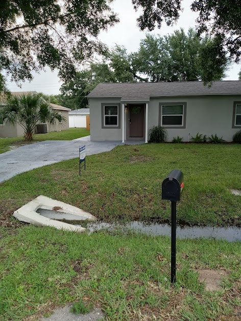 Junk Removal in Carver City/Lincoln Gardens Neighborhood, Tampa, Fl