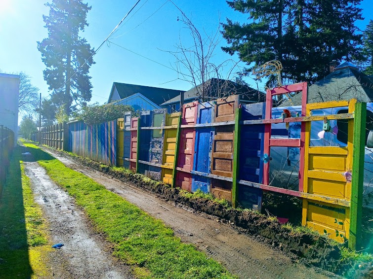 Junk Removal in Mt. Scott-Arleta Neighborhood, Portland, Or