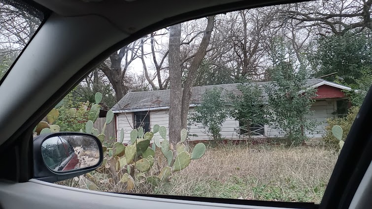 Junk Removal in Parkdale Neighborhood, Dallas, Tx