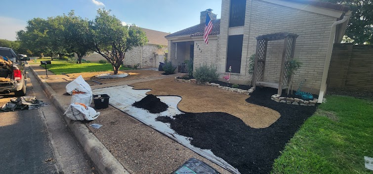 Junk Removal in Hunter's Creek Neighborhood, San Antonio, Tx