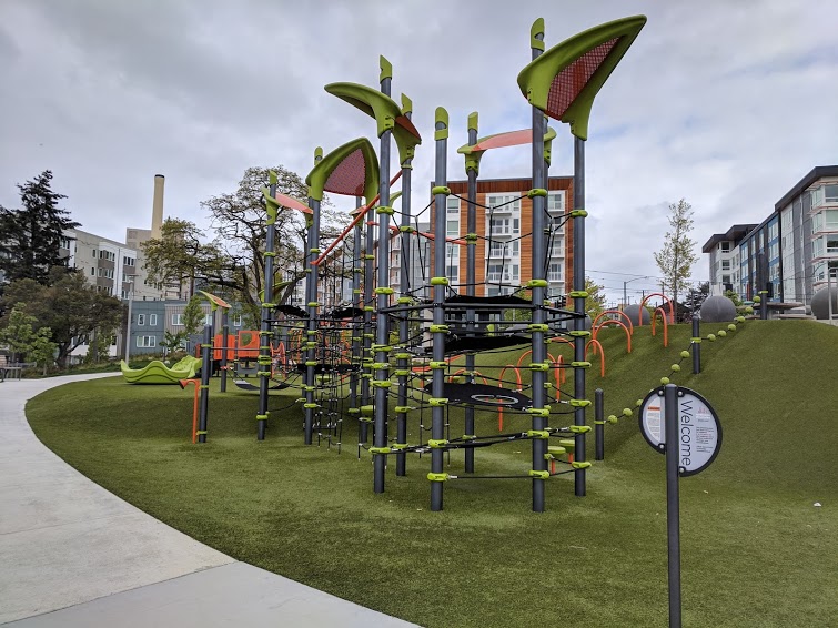 Yesler Terrace Junk Removal WE JUNK in Seattle, Wa