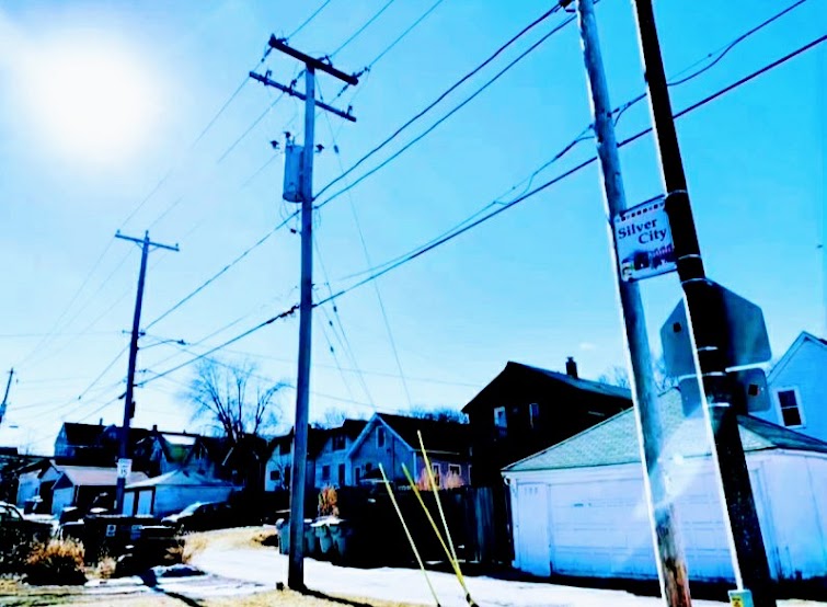 Junk Removal in Silver City Neighborhood, Milwaukee, Wi
